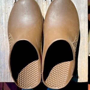 Calzuro professional clogs